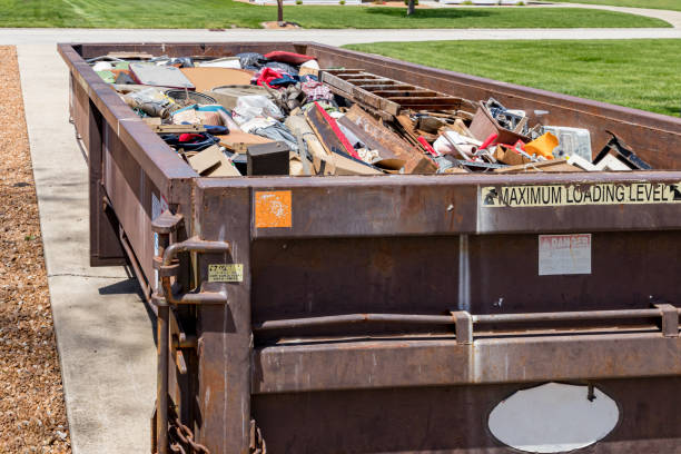 Best Garage Cleanout  in Legend Lake, WI